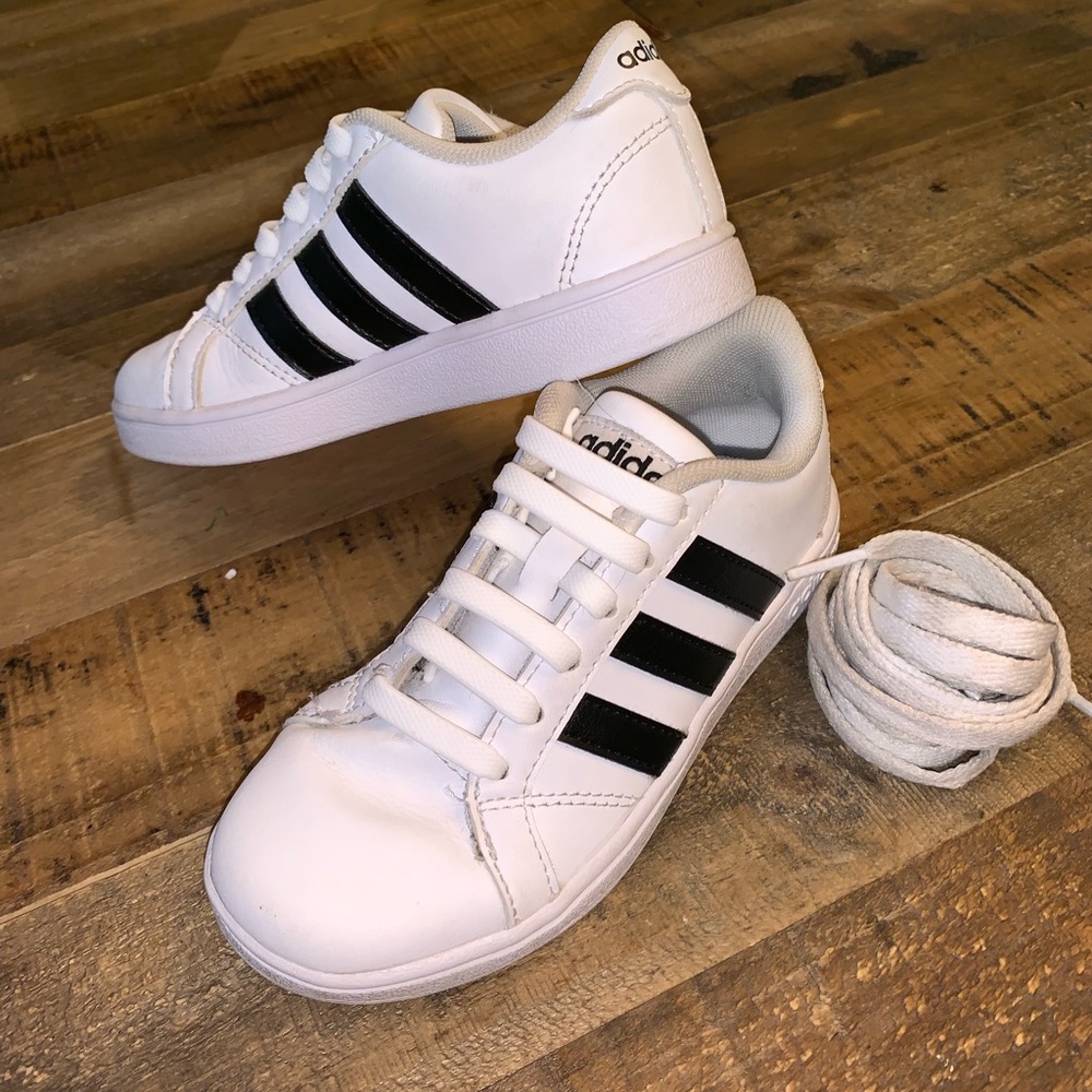 Adidas Original Superstar, size 11K (Toddler)